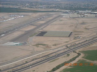 crop maze coming into Glendale (GEU)