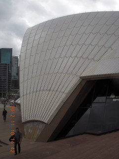 153 83a. Sydney Harbour - Opera House