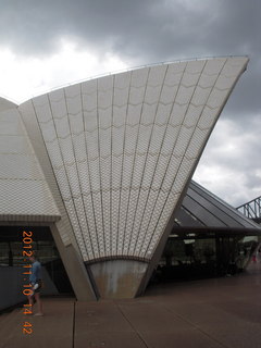 154 83a. Sydney Harbour - Opera House
