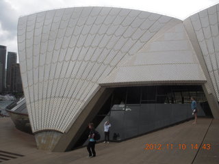 155 83a. Sydney Harbour - Opera House