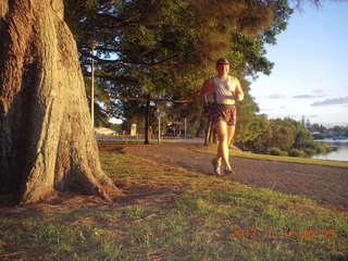 34 83b. Sydney Airport Hotel run - Adam running