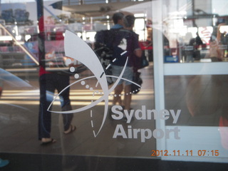 49 83b. Sydney Airport