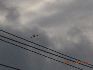 31 83c. Cairns morning run - airplane flying