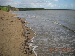 48 83c. Cairns morning run - beach