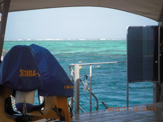 240 83c. Great Barrier Reef tour