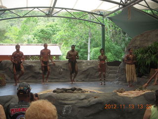 Tjapukai Aboriginal Cultural Park - walking there