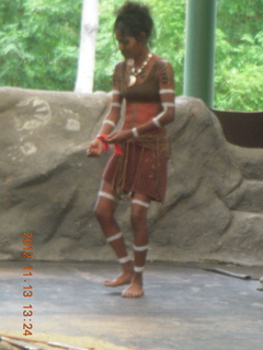 90 83d. Tjapukai Aboriginal Cultural Park - dance