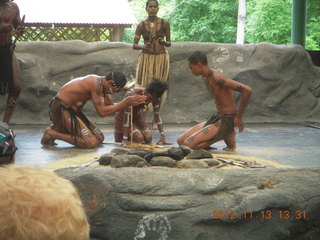 Tjapukai Aboriginal Cultural Park - dance