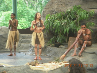 96 83d. Tjapukai Aboriginal Cultural Park - dance