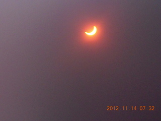 total solar eclipse - partial eclipse with my camera