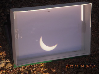 72 83e. total solar eclipse - Gush's projection box