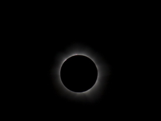 11 83f. total solar eclipse picture by Jeremy C