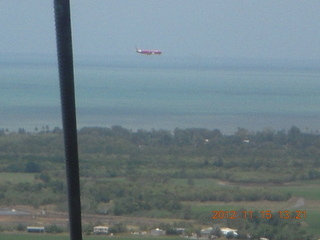 313 83f. airliner rain forest tour - Skyrail - airliner flying by