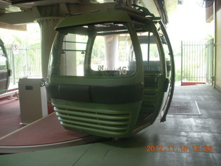 328 83f. rain forest tour - Skyrail final stop