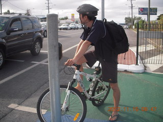 135 83g. Cairns, Australia run - cyclist