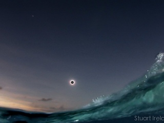 140 83h. cool eclipse image from Stuart I at Calypso store in Cairns, Australia
