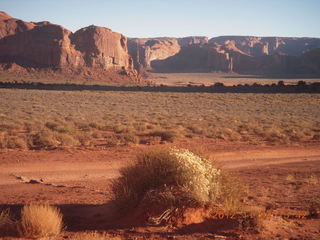 115 83q. Monument Valley tour