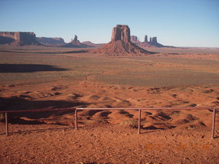 127 83q. Monument Valley tour