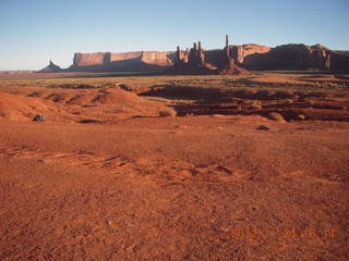 158 83q. Monument Valley tour