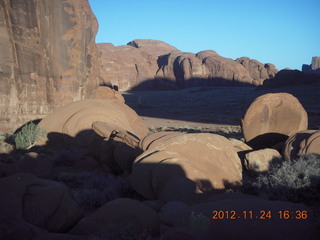 Monument Valley tour - pancake rocks