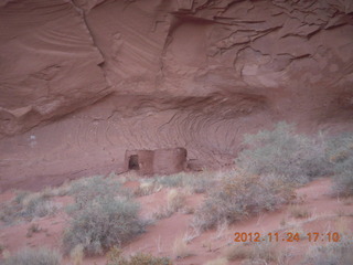 Monument Valley tour - petroglyphs