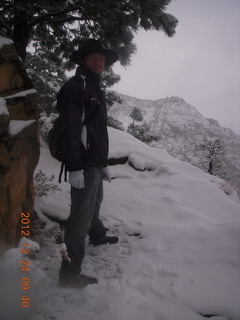 98 84q. Zion National Park - cloudy, foggy Observation Point hike - another hiker