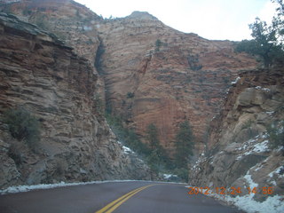 263 84q. Zion National Park - drive