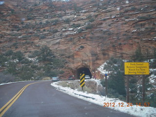 265 84q. Zion National Park - drive - tunnel sign