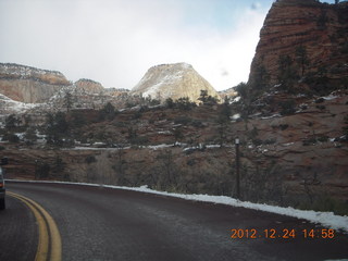 268 84q. Zion National Park - drive