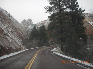 269 84q. Zion National Park - drive