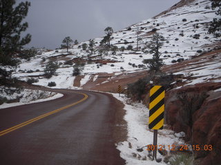 278 84q. Zion National Park - drive