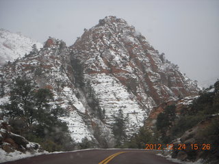 312 84q. Zion National Park - drive