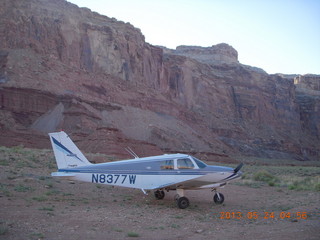 1194 89q. Hidden Splendor - N8377W