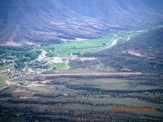 72 89r. aerial - Steer Ridge airstrip