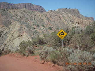 Onion Creek drive - 10% grade sign