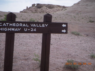 Caineville Wash Road sign
