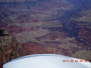1714 89v. aerial - Grand Canyon