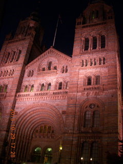 95 8ev. London Natural History Museum