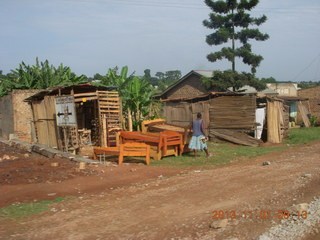 Uganda - drive north to Chobe Sarari Lodge