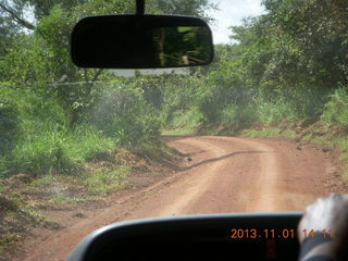 Uganda - drive north to Chobe Sarari Lodge - Nile River