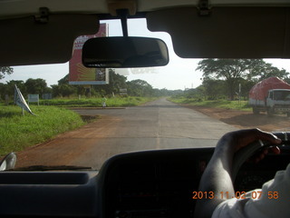 Uganda - drive to Murcheson Falls National Park