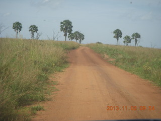 Uganda - drive to Murcheson Falls National Park