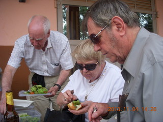 Uganda - drive to chimpanzee park - lunch