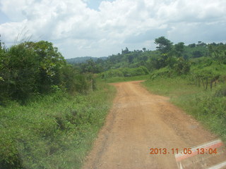 79 8f5. Uganda - drive to Mountain of the Moon hotel