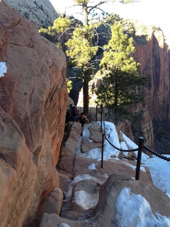 2100 8gt. Zion National Park - Angels Landing hike - Adam