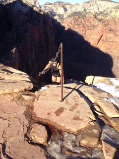 2119 8gt. Zion National Park - Angels Landing hike - Adam