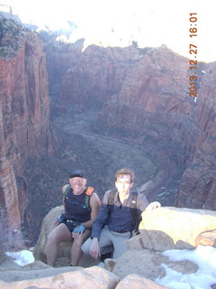 2156 8gt. Zion National Park - Angels Landing hike - descending - Adam and Brian