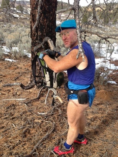 2187 8gu. Zion National Park - Cable Mountain hike - Adam shedding a shirt