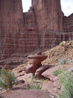 300 8mg. Fisher Tower hike