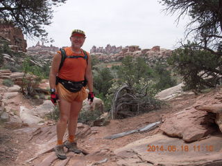 2393 8mj. Canyonlands National Park - Needles - Elephant Hill + Chesler Park hike - Adam